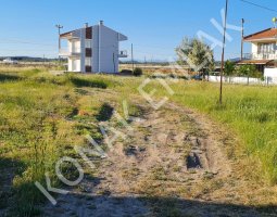 ALTINOVA  VİLLALIK ARSA İMARLI