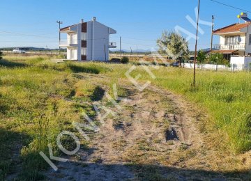 ALTINOVA  VİLLALIK ARSA İMARLI