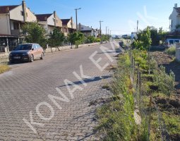 ALTINOVA  VİLLALIK ARSA İMARLI